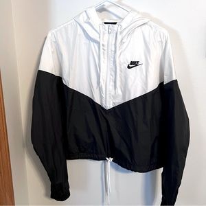 Nike windbreaker jacket